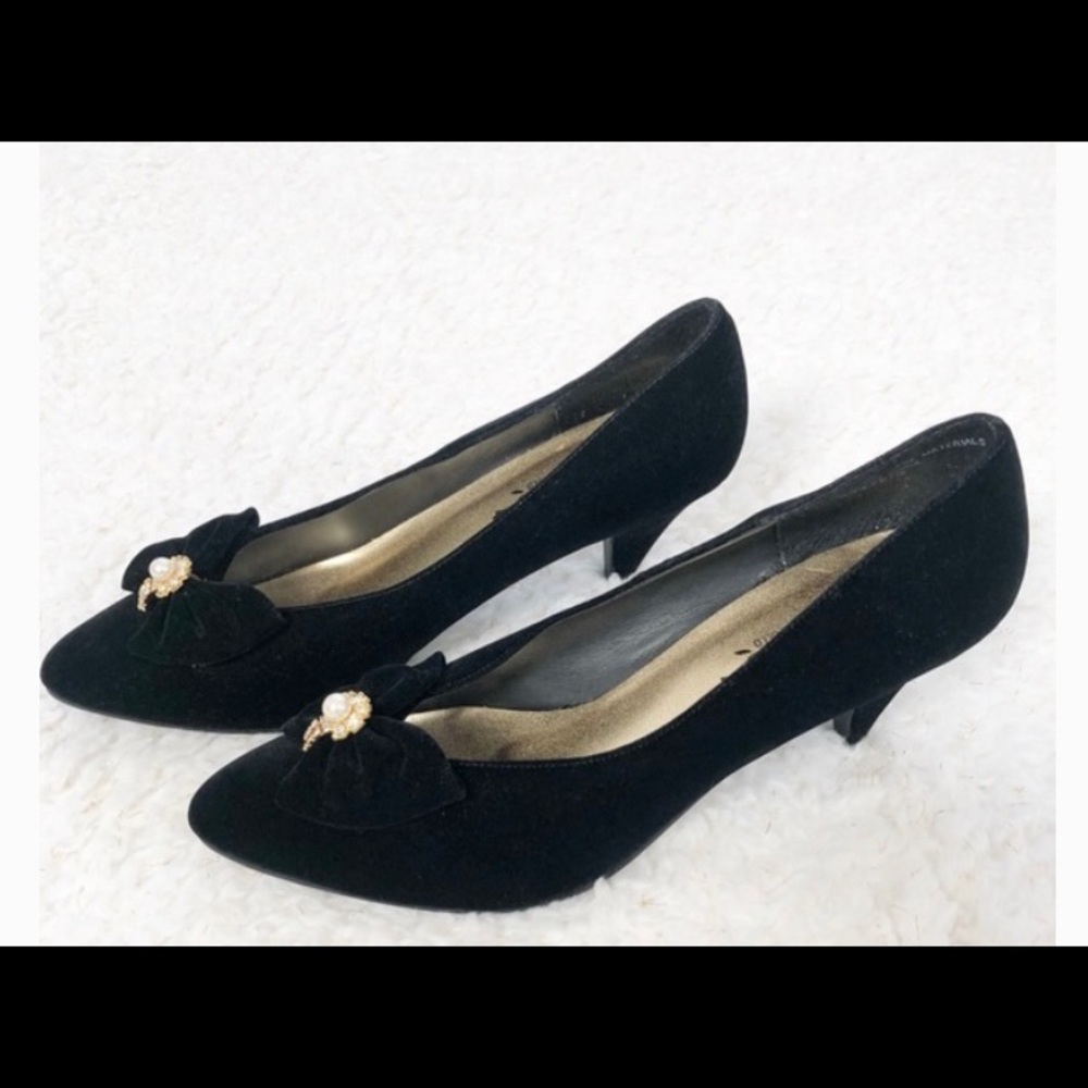 Wild Rose Black Velvet Shoes Slip On Pumps size 7 - Picture 7 of 9
